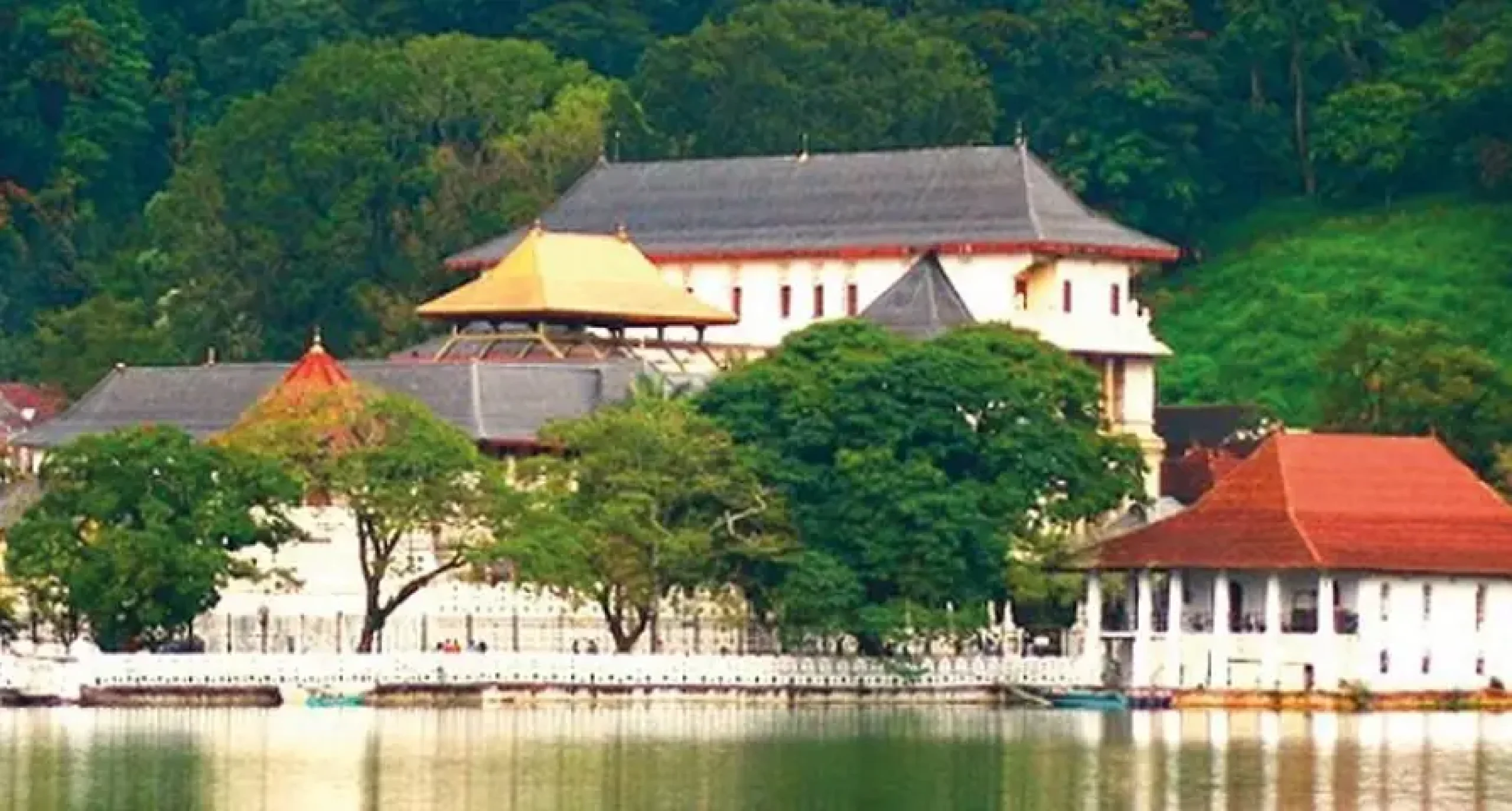 Temple of the Sacred Tooth Relic