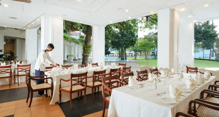 uyana-restaurant-f-img